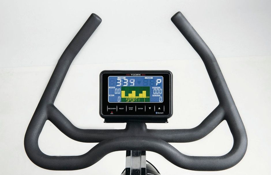 TOORX FITNESS - SRX 500 SPIN BIKE PRÉMIUM OTTHONI SPINNING KERÉKPÁR, 24 KG LENDKERÉK