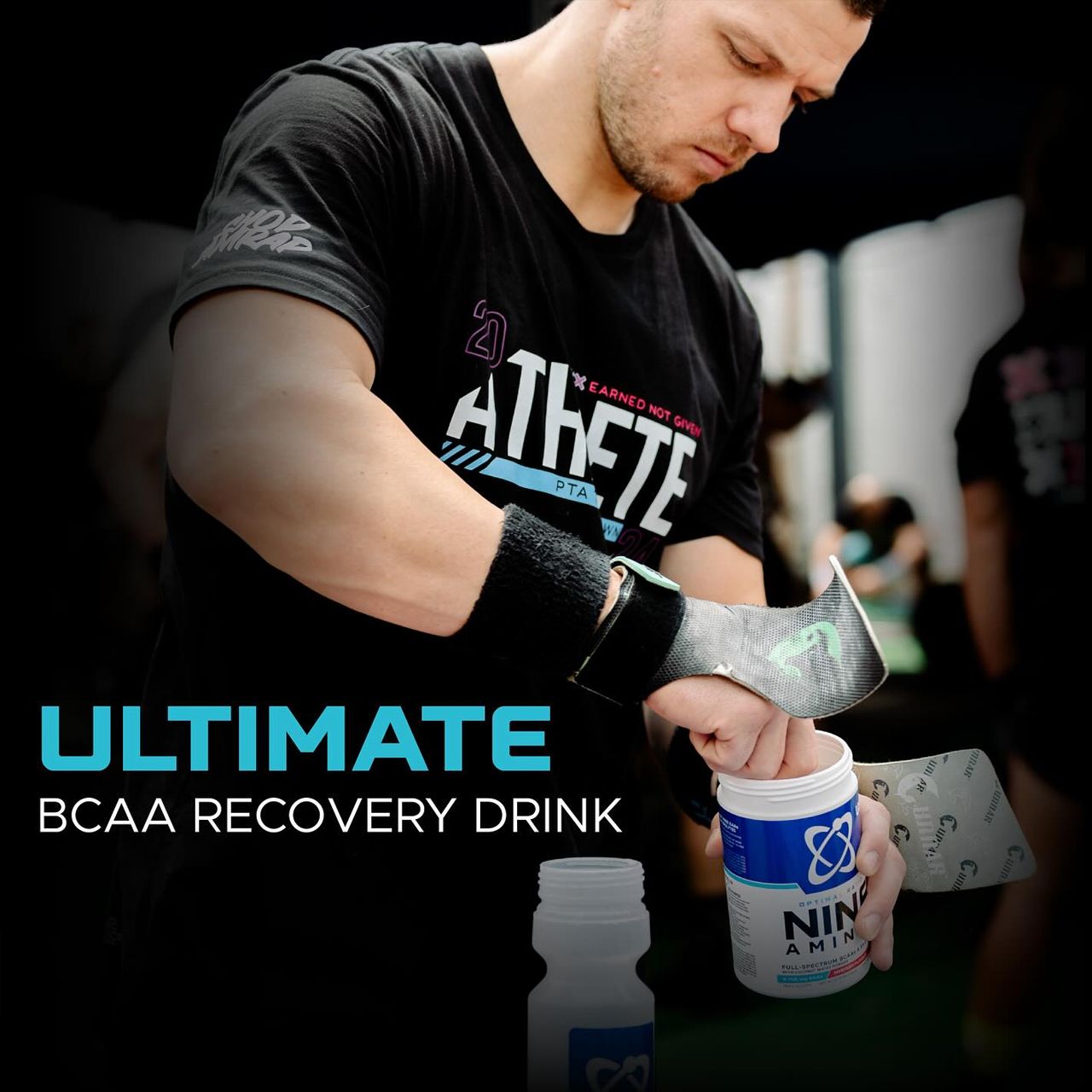 USN - NINE AMINOS - FULL SPECTRUM BCAAS & EAAS WITH COCONUT WATER POWDER - 330 G - GRAPE FIZZY