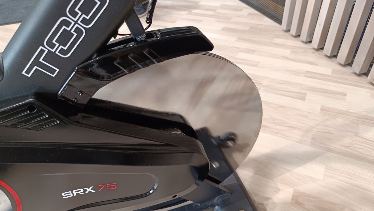 TOORX FITNESS - SRX-75 SPIN BIKE - PROFESSZIONÁLIS SPINNING KERÉKPÁR - BEMUTATÓTERMI MODELL TOORX FITNESS - SRX-75 SPIN BIKE - PROFESSZIONÁLIS SPINNING KERÉKPÁR - BEMUTATÓTERMI MODELL