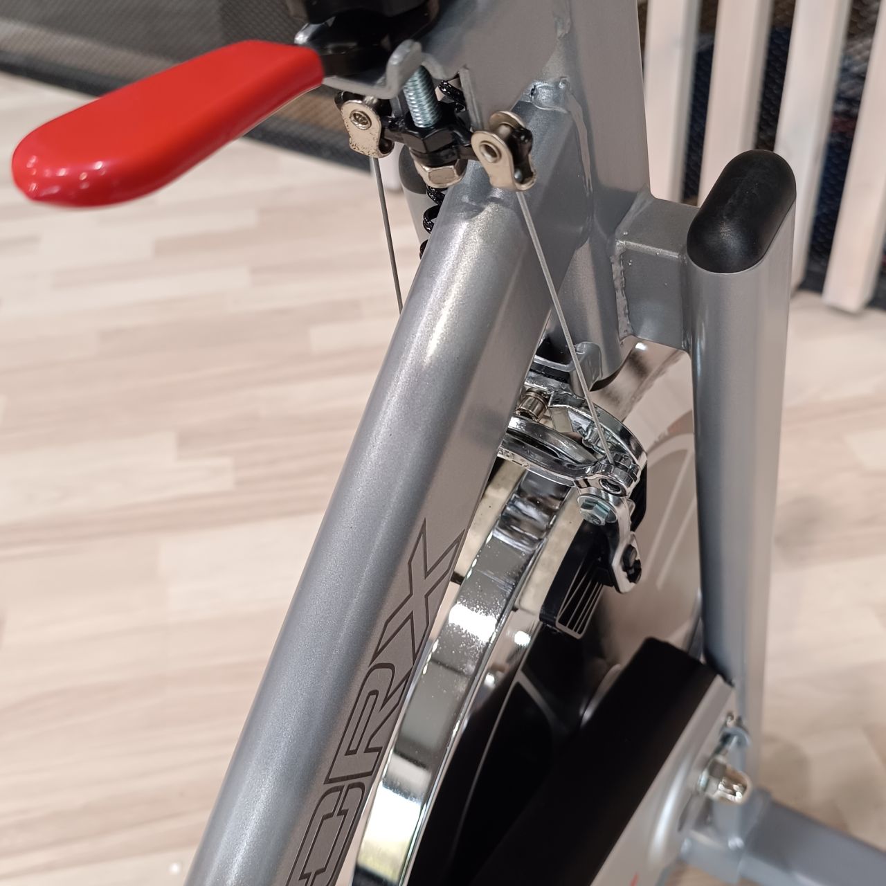 TOORX FITNESS - SRX-45 S SPIN BIKE - BELTÉRI SPINNING KERÉKPÁR - BEMUTATÓTERMI MODELL TOORX FITNESS - SRX-45 S SPIN BIKE - BELTÉRI SPINNING KERÉKPÁR - BEMUTATÓTERMI MODELL