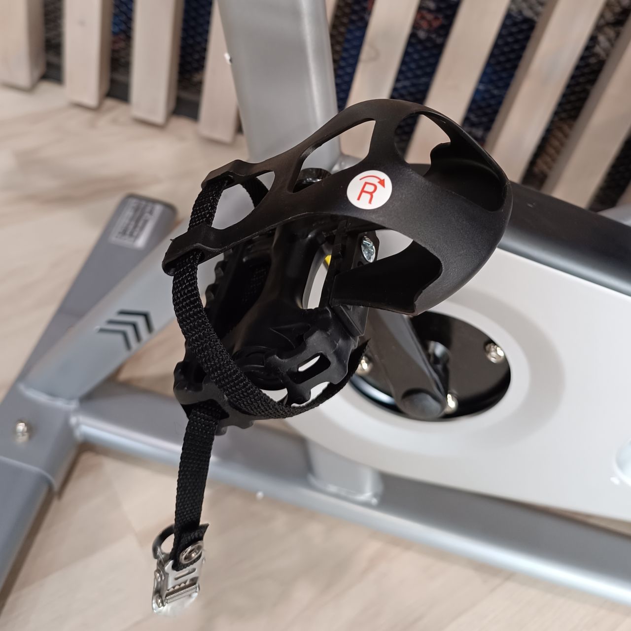 TOORX FITNESS - SRX-45 S SPIN BIKE - BELTÉRI SPINNING KERÉKPÁR - BEMUTATÓTERMI MODELL TOORX FITNESS - SRX-45 S SPIN BIKE - BELTÉRI SPINNING KERÉKPÁR - BEMUTATÓTERMI MODELL