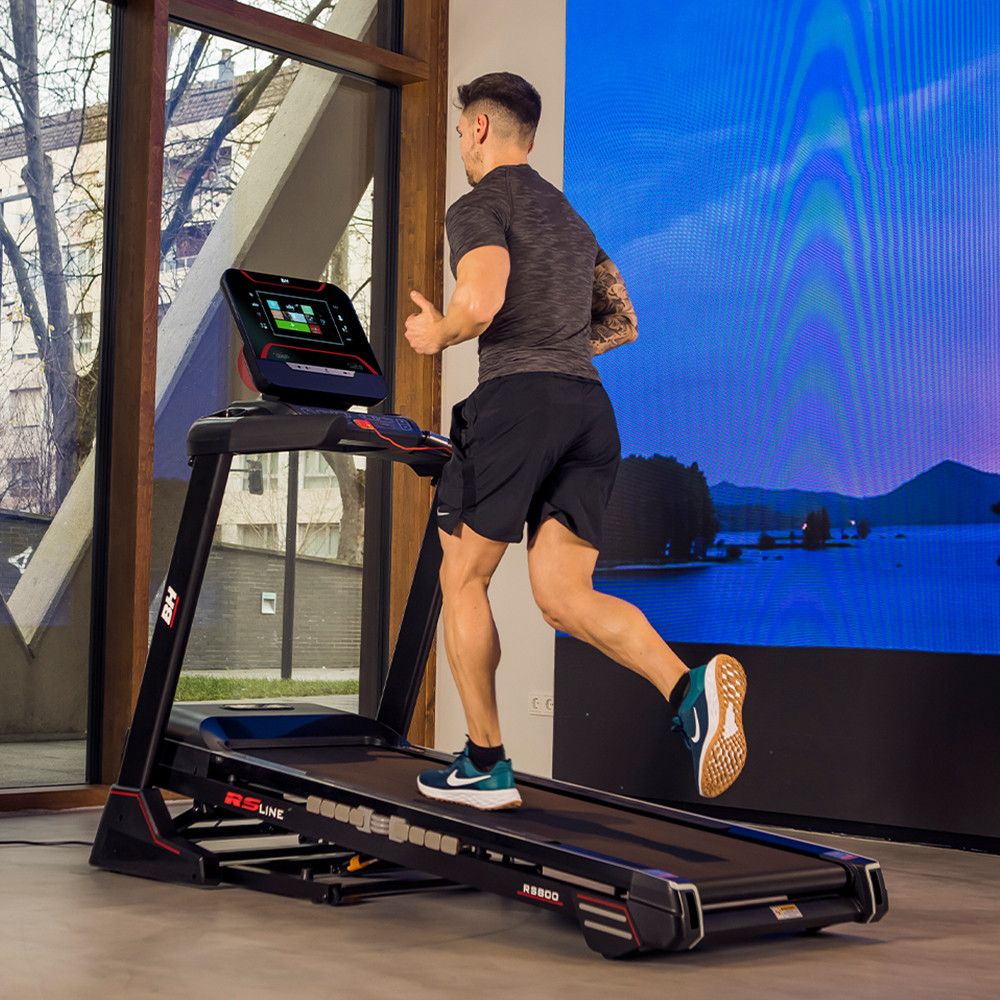 BH FITNESS - RS800 FTF MULTIMÉDIA - ÖSSZECSUKHATÓ FUTÓPAD - 130 KG TERHELHETŐSÉG BH FITNESS - RS800 FTF MULTIMÉDIA - ÖSSZECSUKHATÓ FUTÓPAD - 130 KG TERHELHETŐSÉG