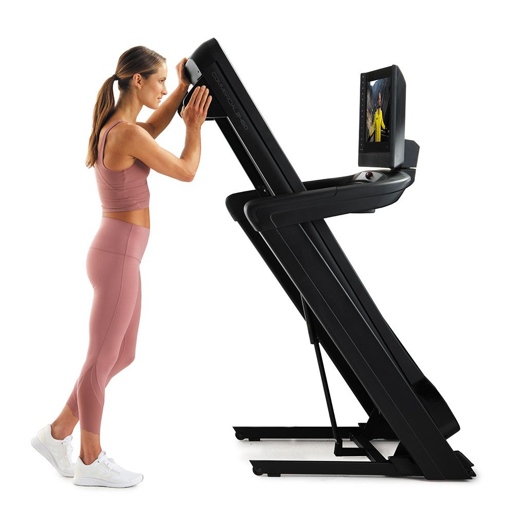 NORDIC TRACK - COMMERCIAL C2450 NEW FUTÓPAD - 135 KG TERHELHETŐSÉG NORDIC TRACK - COMMERCIAL C2450 NEW FUTÓPAD - 135 KG TERHELHETŐSÉG