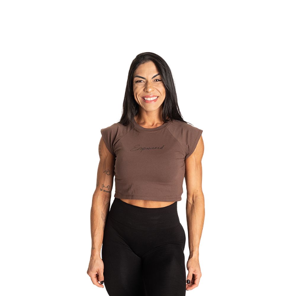 BETTER BODIES - EMPOWERED TEE - NŐI PÓLÓ - BARNA BETTER BODIES - EMPOWERED TEE - NŐI PÓLÓ - BARNA