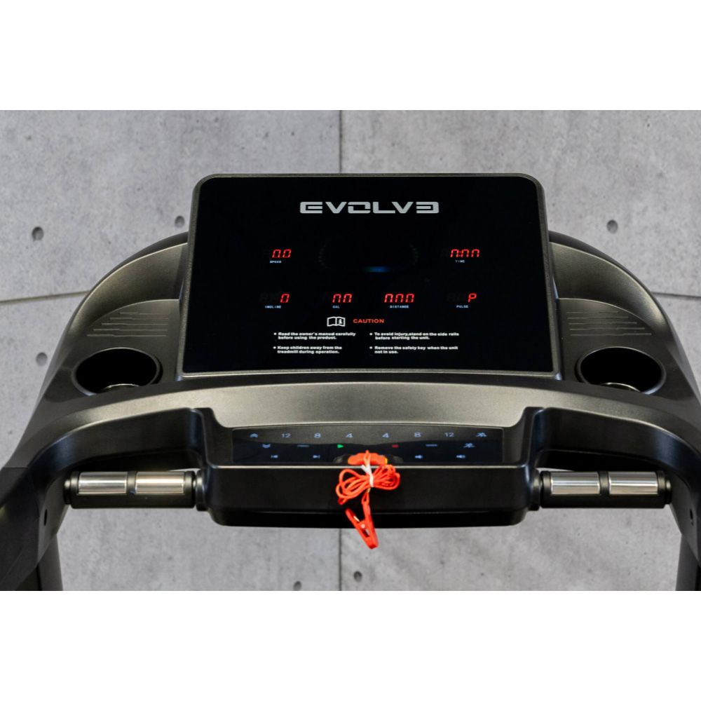 EVOLVE FITNESS - TEARDMILL WITH LCD CONSOLE - ÖSSZECSUKHATÓ FUTÓPAD LCD KONZOLLAL EVOLVE FITNESS - TEARDMILL WITH LCD CONSOLE - ÖSSZECSUKHATÓ FUTÓPAD LCD KONZOLLAL