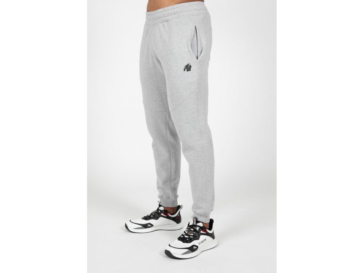 GORILLA WEAR - LEON TRACK PANTS - FÉRFI MELEGÍTŐNADRÁG - SZÜRKE GORILLA WEAR - LEON TRACK PANTS - FÉRFI MELEGÍTŐNADRÁG - SZÜRKE
