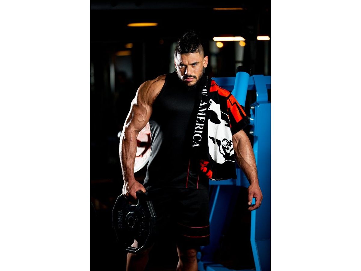 GORILLA WEAR -CLASSIC GYM TOWEL - TÖRÖLKÖZŐ - FEKETE/PIROS -50x100 CM GORILLA WEAR -CLASSIC GYM TOWEL - TÖRÖLKÖZŐ - FEKETE/PIROS -50x100 CM