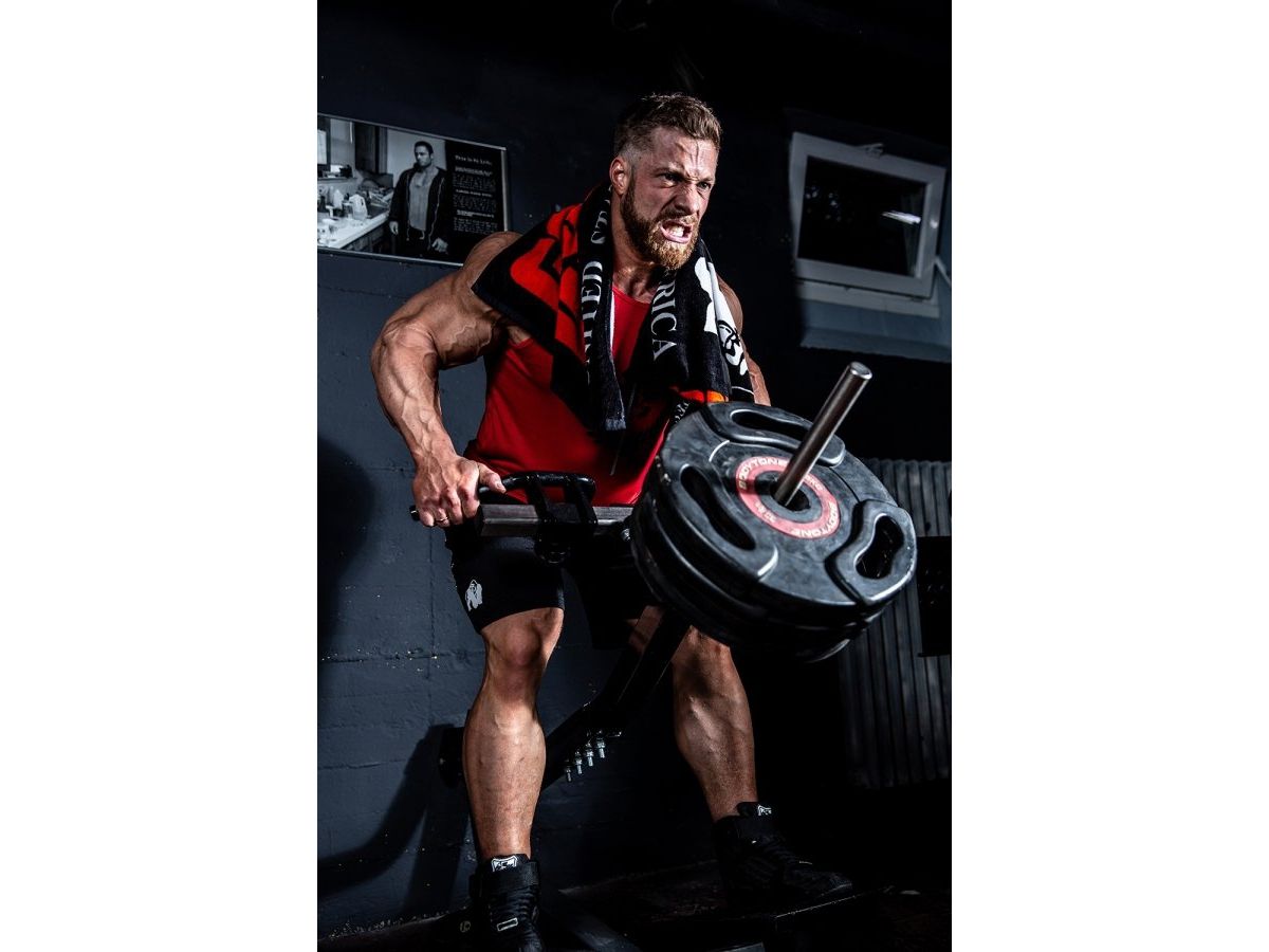 GORILLA WEAR -CLASSIC GYM TOWEL - TÖRÖLKÖZŐ - FEKETE/PIROS -50x100 CM GORILLA WEAR -CLASSIC GYM TOWEL - TÖRÖLKÖZŐ - FEKETE/PIROS -50x100 CM