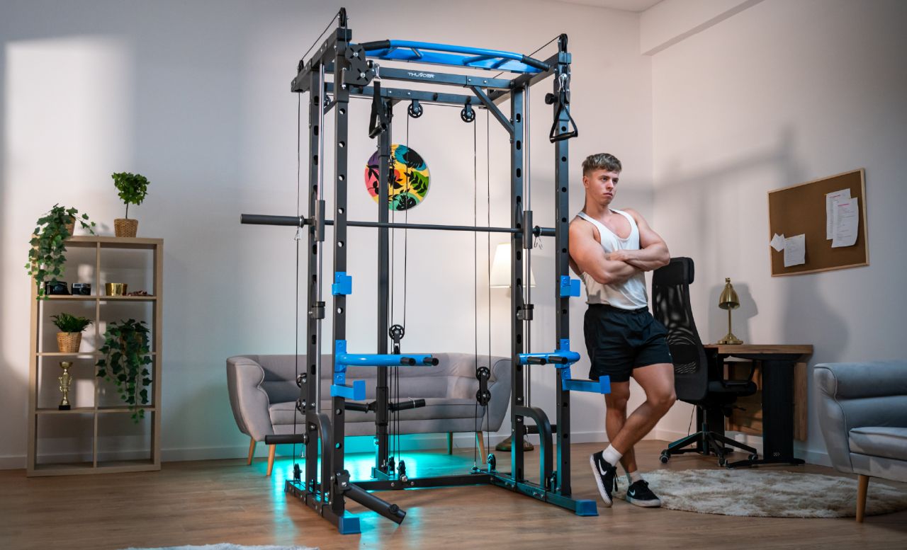 THUNDER - SLIDE - SMITH ERŐKERETTEL KOMBINÁLT CSIGÁS KONDIGÉP - BEMUTATÓ DARAB