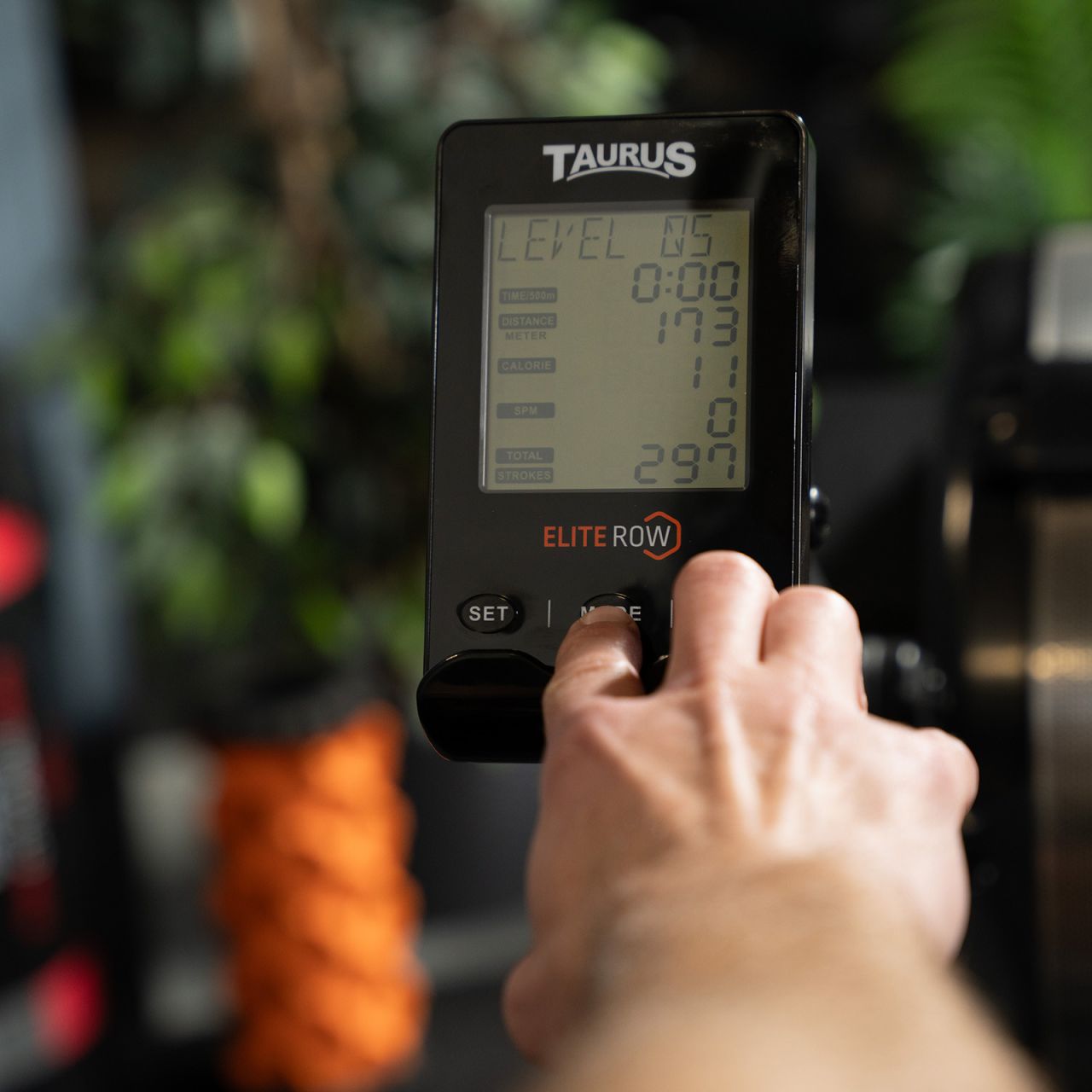 TAURUS - ELITE EVEZŐPAD - 10 ELLENÁLLÁSI FOKOZAT - 150 KG TERHELHETŐSÉG 