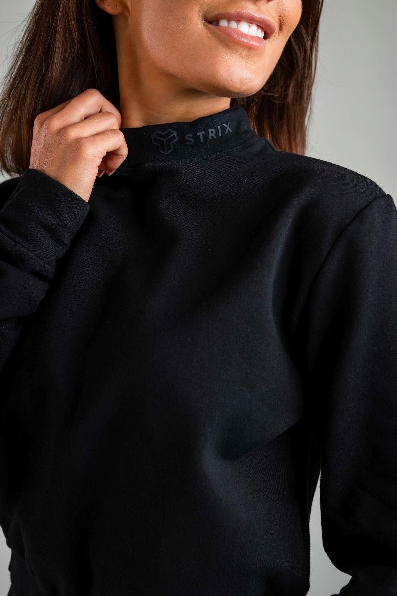 GYMBEAM - STRIX - ESSENTIAL HIGH-NECK NŐI PULÓVER - FEKETE
