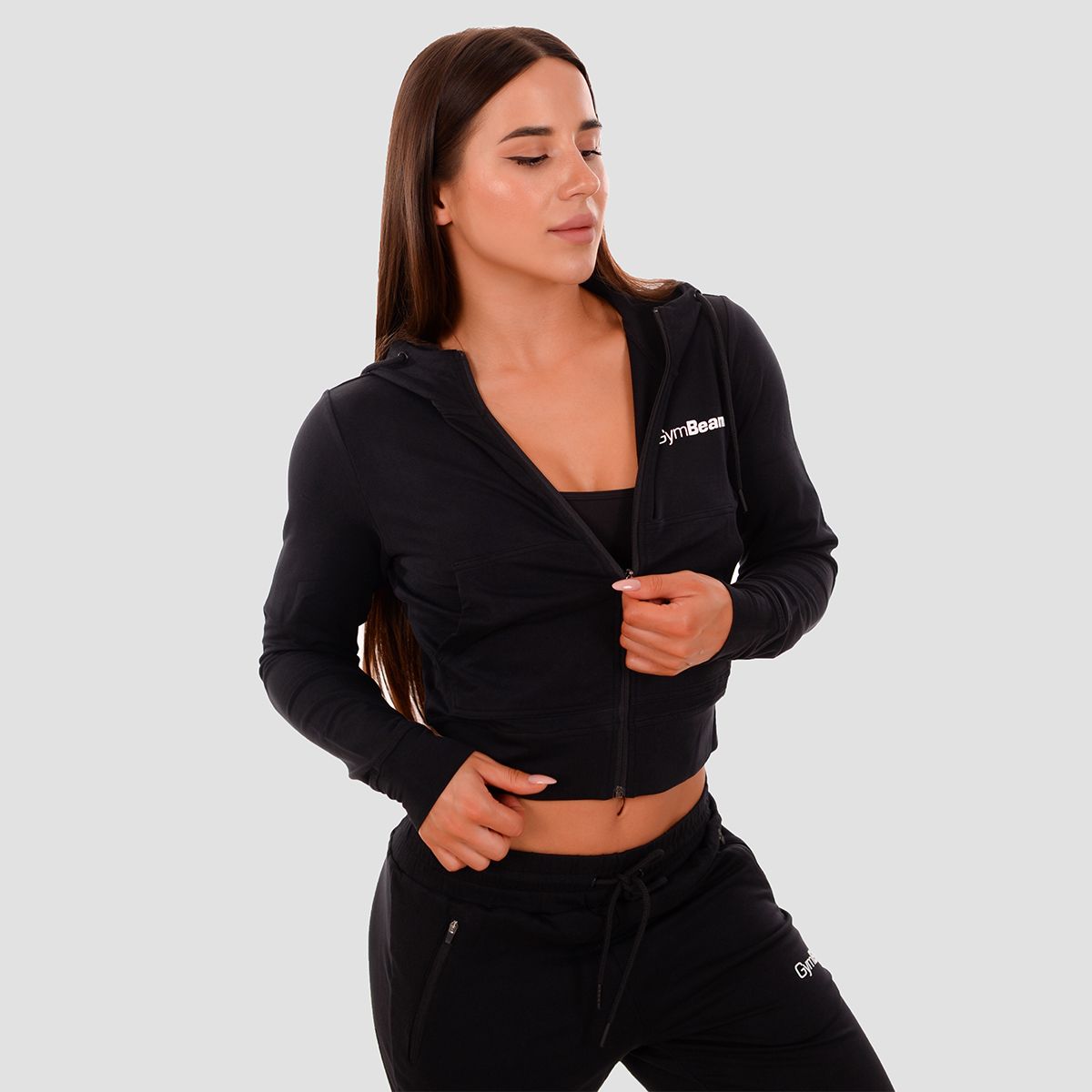 GYMBEAM - TRN NŐI KAPUCNIS PULÓVER - FEKETE