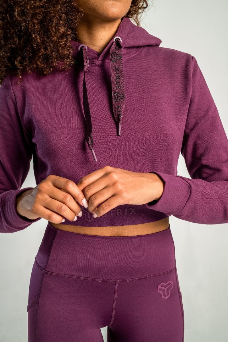GYMBEAM - STRIX - ESSENTIAL CROPPED PLUM NŐI KAPUCNIS PULÓVER - LILA
