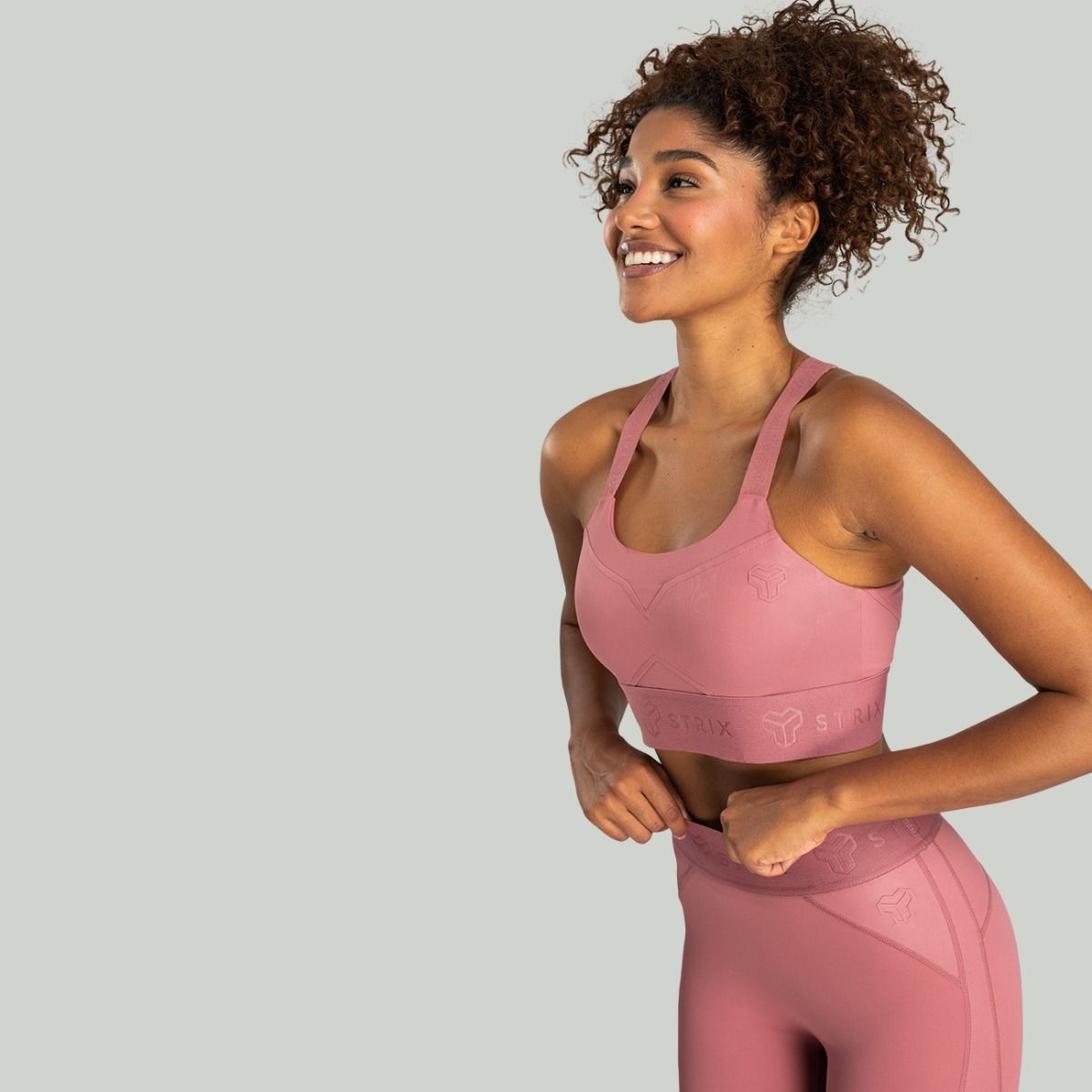GYMBEAM - STRIX - NŐI NEBULA SPORTMELLTARTÓ - PIROS GYMBEAM - STRIX - NŐI NEBULA SPORTMELLTARTÓ - PIROS