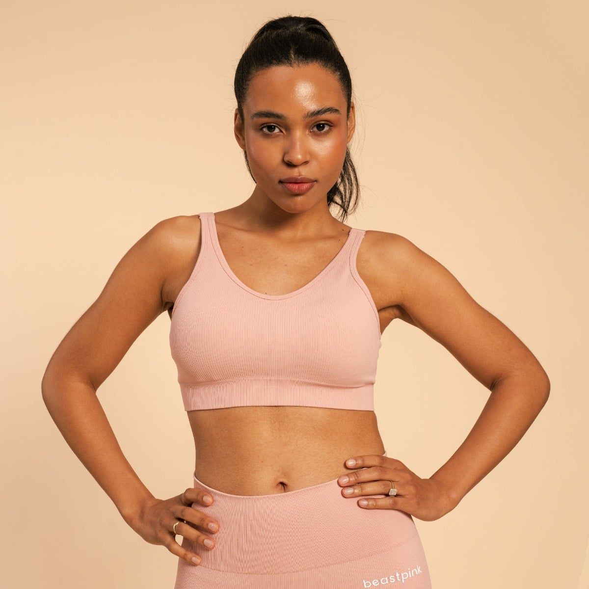 BEAST PINK - NŐI HYPER SPORTMELLTARTÓ - RÓZSASZÍN